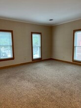 324 W Crawford St, Unit C in Findlay, OH - Building Photo - Building Photo