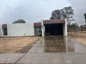 1590 Hartsdale Dr in Horizon City, TX - Building Photo
