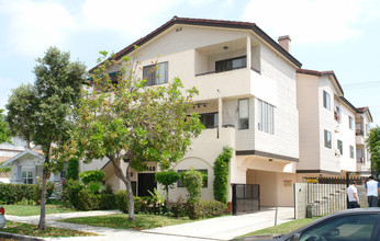 468 W Elk Ave in Glendale, CA - Building Photo - Building Photo