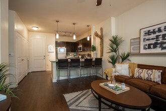 The District on 5th in Tucson, AZ - Building Photo - Interior Photo