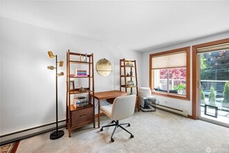 1730 Taylor Ave N, Unit 302 in Seattle, WA - Building Photo - Building Photo