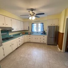 70 Grove St in New Milford, CT - Building Photo - Building Photo