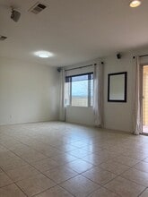 14103 Brent Wilsey Pl in San Diego, CA - Foto de edificio - Building Photo