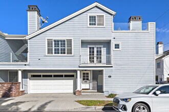 3310 3rd Ave in Corona Del Mar, CA - Building Photo - Building Photo