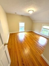 6 Skillings Rd in Winchester, MA - Building Photo - Building Photo