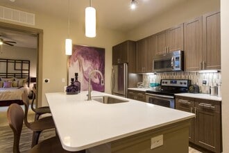 3763 Washington Ave in Houston, TX - Building Photo - Building Photo