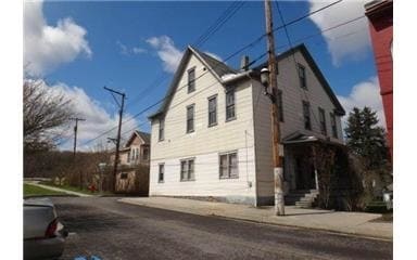 14835 Main St in Midland, MD - Foto de edificio