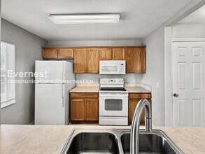 3338 Spy Tower Ct in Valrico, FL - Building Photo - Building Photo