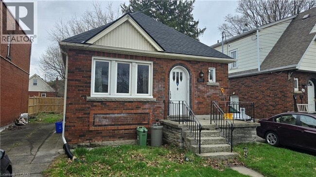 property at 66 Cline Ave S