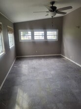 520 Meadowbrook Dr in Adrian, MI - Building Photo - Building Photo