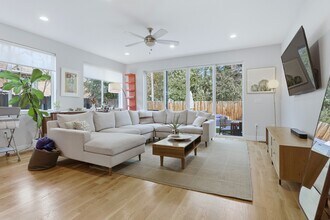 1497 W 44th Ave in Denver, CO - Building Photo - Building Photo