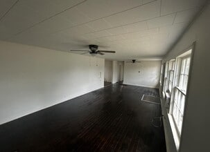 408 S Highland Ave in Cushing, OK - Building Photo - Building Photo