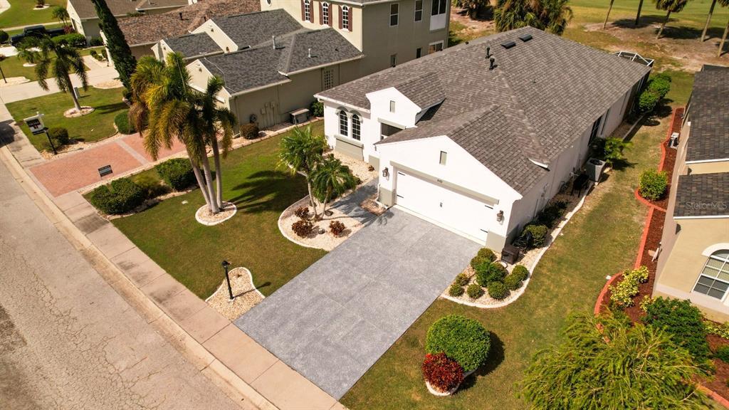 443 Noble Faire Dr in Sun City Center, FL - Building Photo