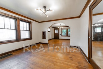 4908 E 10th St in Indianapolis, IN - Building Photo - Building Photo