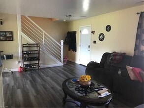 11 Southwind Dr in Hampton, VA - Building Photo - Building Photo