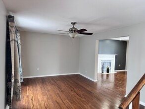 2856 Evergreen Ln in Aurora, IL - Building Photo - Building Photo