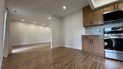 3300 Johns Ct in Bensalem, PA - Building Photo - Building Photo