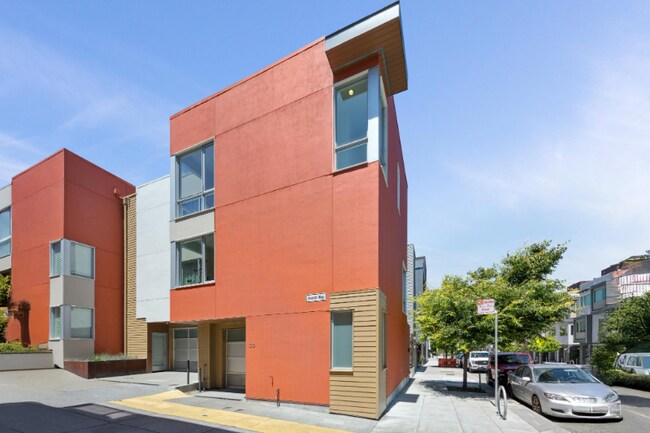 100 Avocet Way in San Francisco, CA - Building Photo - Building Photo