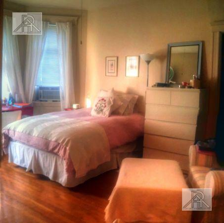 1578 Commonwealth Ave in Boston, MA - Building Photo - Building Photo
