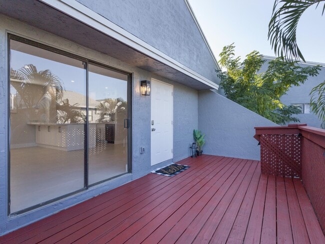 7 Crossings Cir in Boynton Beach, FL - Foto de edificio - Building Photo