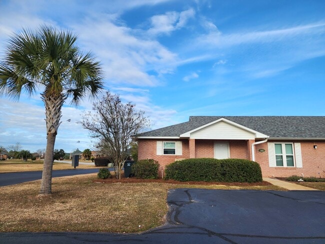 property at 9600 Villas Dr
