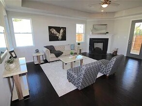 2409 W Robert St in Fort Worth, TX - Building Photo - Building Photo