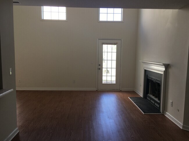 5512 Sorrell Crossing Dr in Raleigh, NC - Building Photo - Building Photo