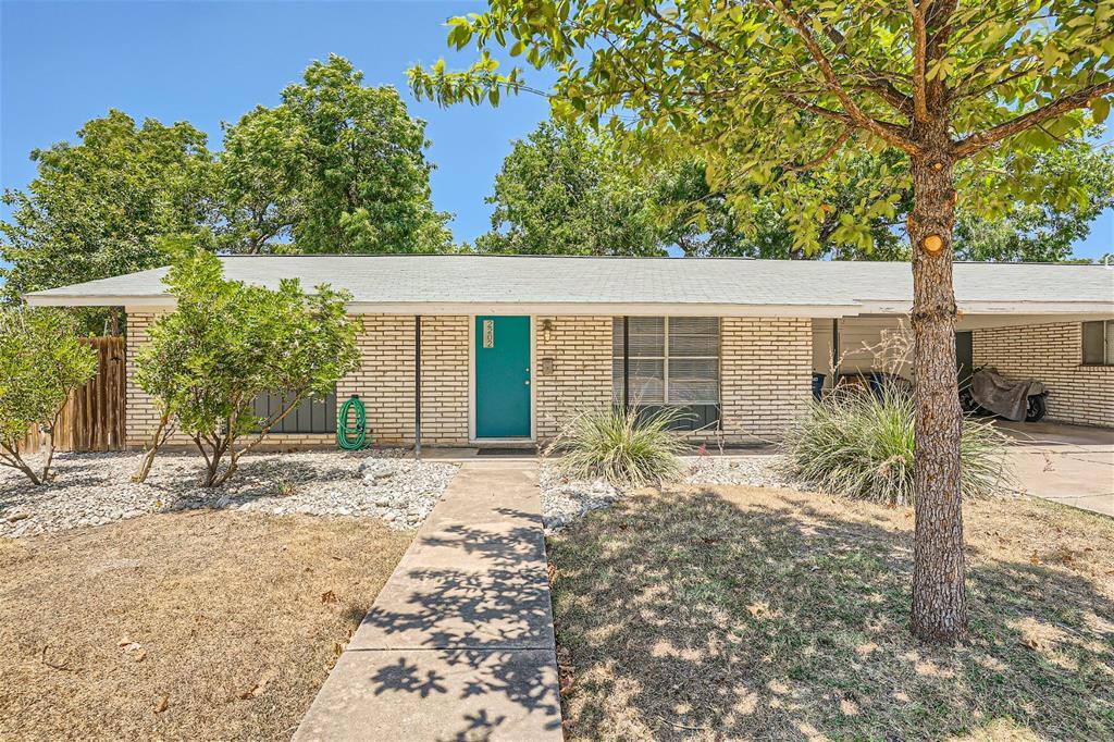 2202 Colfax Ave in Austin, TX - Building Photo