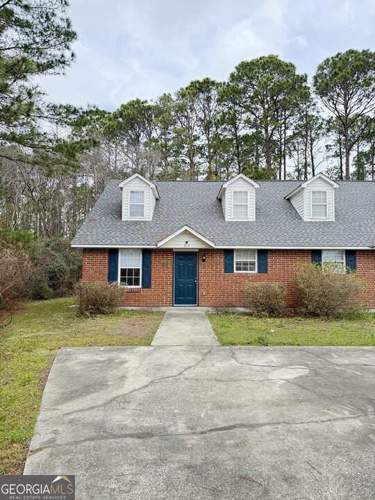 315 Madison Ave in St. Marys, GA - Building Photo