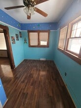 431 Elm St in Sterling, CO - Foto de edificio - Building Photo