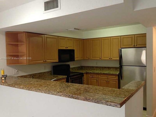 property at 5221 Geneva Ct