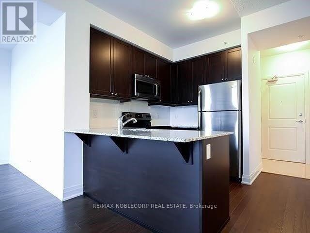 12 Woodstream Blvd in Vaughan, ON - Building Photo - Building Photo