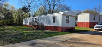 8364 Cedar St in Connelly Springs, NC - Building Photo