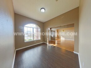 2142 Hagood Loop in Crestview, FL - Building Photo - Building Photo