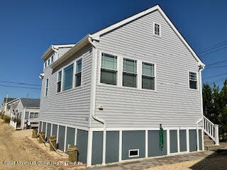 106 W Pompano Way in Lavallette, NJ - Foto de edificio