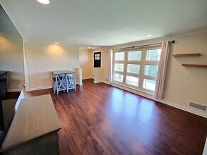 3127 Bel Air Dr in Pittsburgh, PA - Building Photo - Building Photo