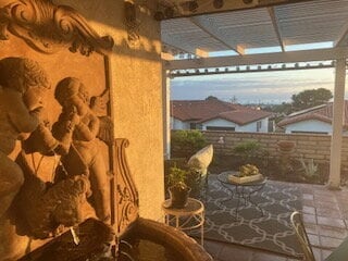 property at 6733 Hyacinth Cir