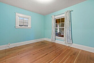 5726 N Interstate Ave in Portland, OR - Building Photo - Building Photo