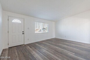 11107 W Iowa Ave in Youngtown, AZ - Building Photo