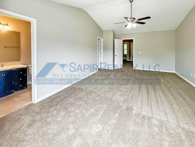 1716 Old Dogwood in Jonesboro, GA - Building Photo - Building Photo