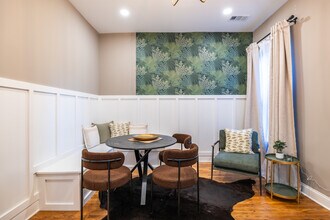 5017 S Drexel Blvd in Chicago, IL - Building Photo - Building Photo