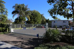 Emerald Estates in El Cajon, CA - Foto de edificio - Building Photo