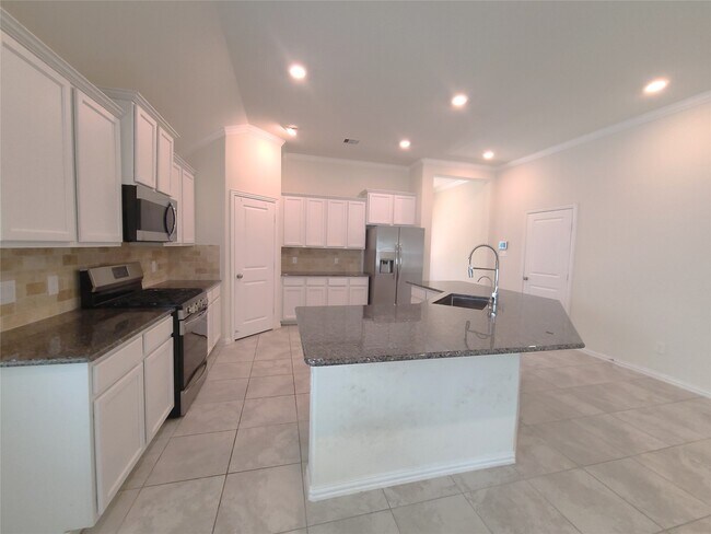 property at 412 Auburn Pines Dr