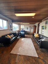 41 Ocean View Ave in Dillon Beach, CA - Building Photo