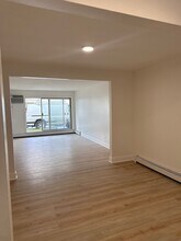 17385 70th Ave, Unit G in Tinley Park, IL - Foto de edificio - Building Photo