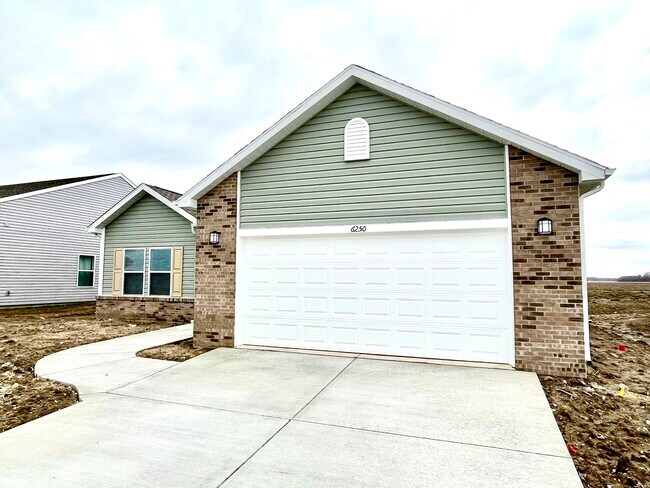 6250 Shale Crescent Dr in West Lafayette, IN - Building Photo - Building Photo