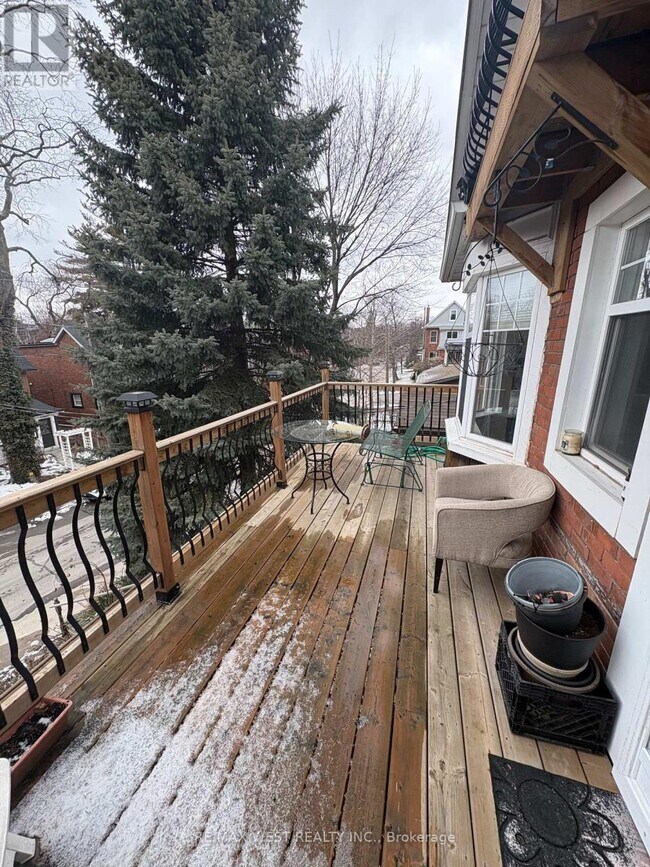 property at 87 Medland Crescent