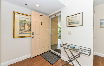 275 Palm Ave in Jupiter, FL - Building Photo - Building Photo