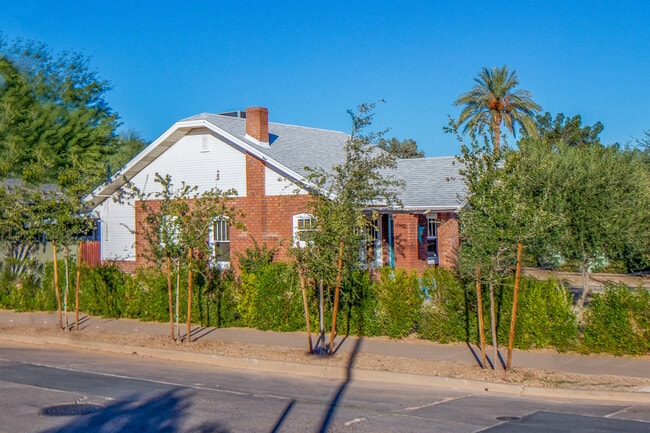 1102 E Palm Lane in Phoenix, AZ - Building Photo - Building Photo