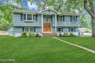 518 River Dr in Toms River, NJ - Building Photo - Building Photo